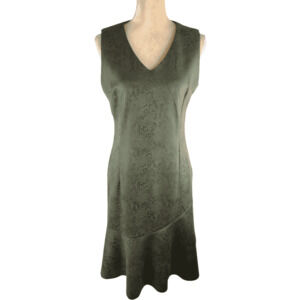 ILE New York women's olive dress size 8